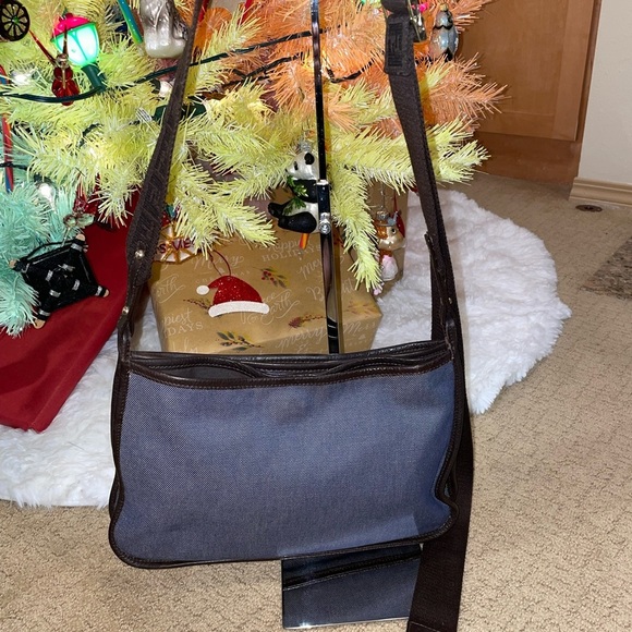 Fendi Denim Crossbody EUC - Picture 2 of 15